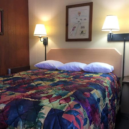 Indianhead Motel Ironwood Esterno foto