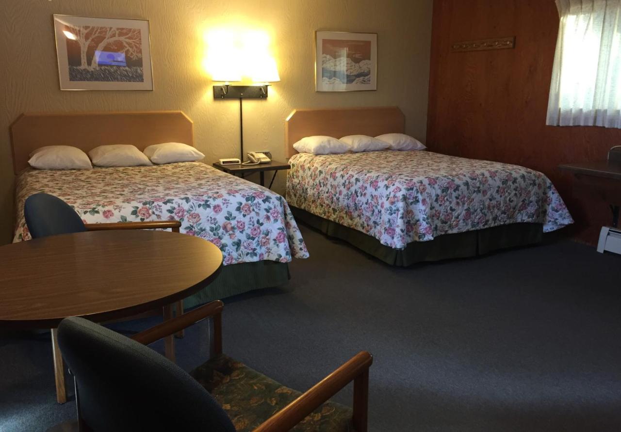 Indianhead Motel Ironwood Esterno foto